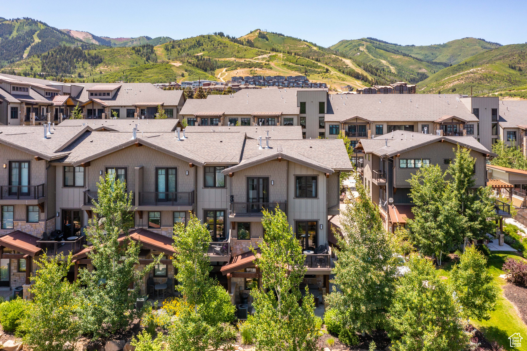 RESIDENCES AT BLACKSTONE PUD - Residential