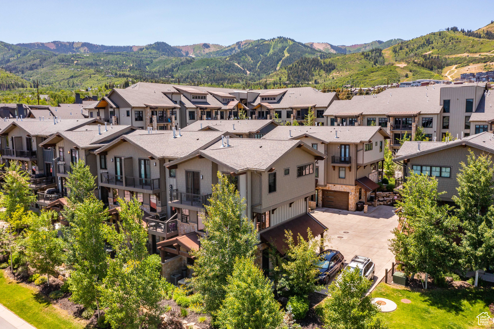 RESIDENCES AT BLACKSTONE PUD - Residential