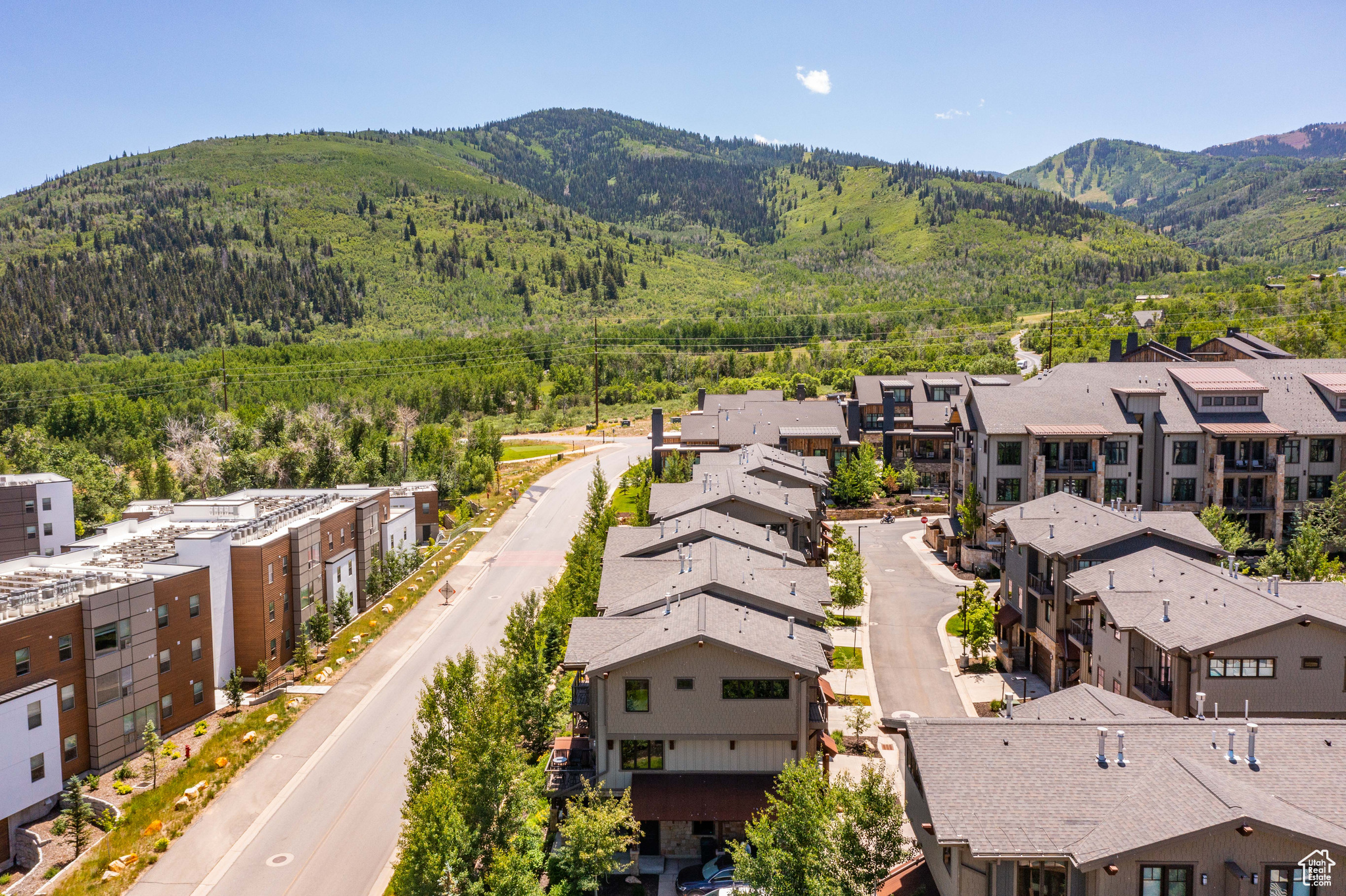 RESIDENCES AT BLACKSTONE PUD - Residential