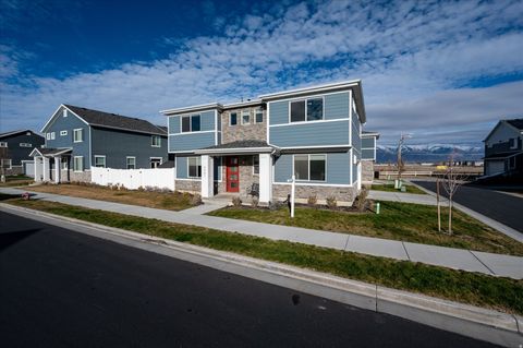 Tiny photo for 3261 S BURKHILL LN, Syracuse, UT 84075 (MLS # 2143703)