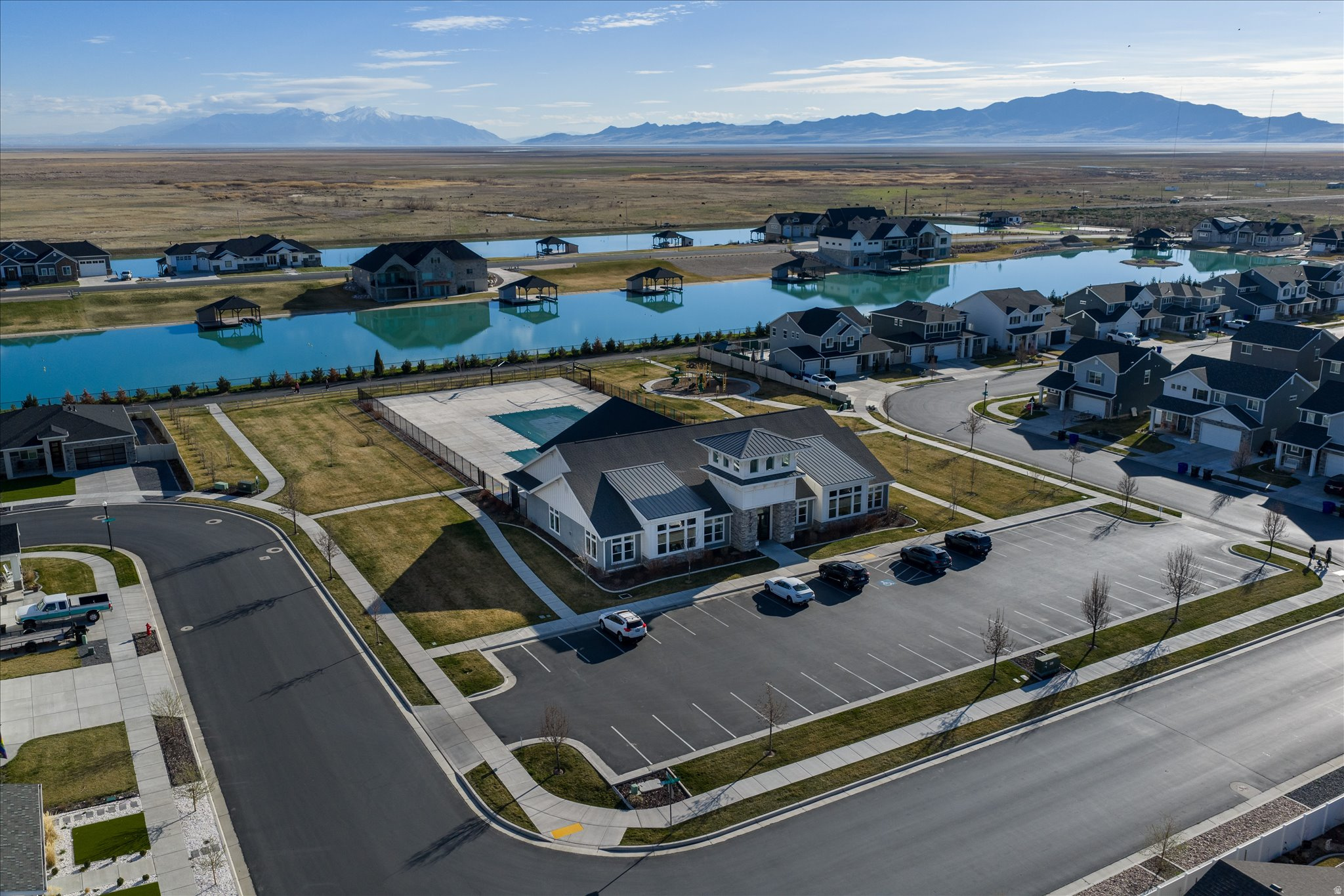 STILL WATER - Residential