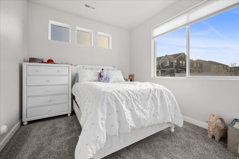 Tiny photo for 3261 S BURKHILL LN, Syracuse, UT 84075 (MLS # 2143703)