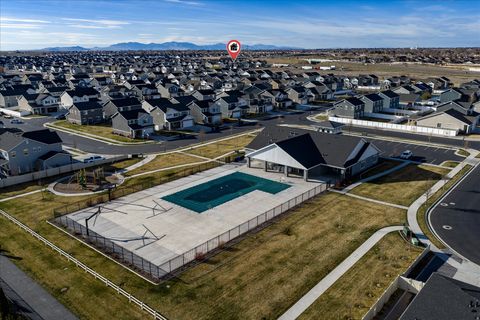 Tiny photo for 3261 S BURKHILL LN, Syracuse, UT 84075 (MLS # 2143703)