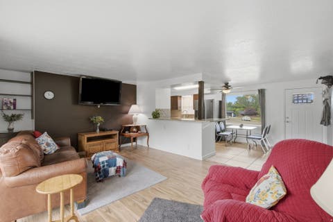 Tiny photo for 932 SYMPHONY CIR, Ogden, UT 84404 (MLS # 2170601)
