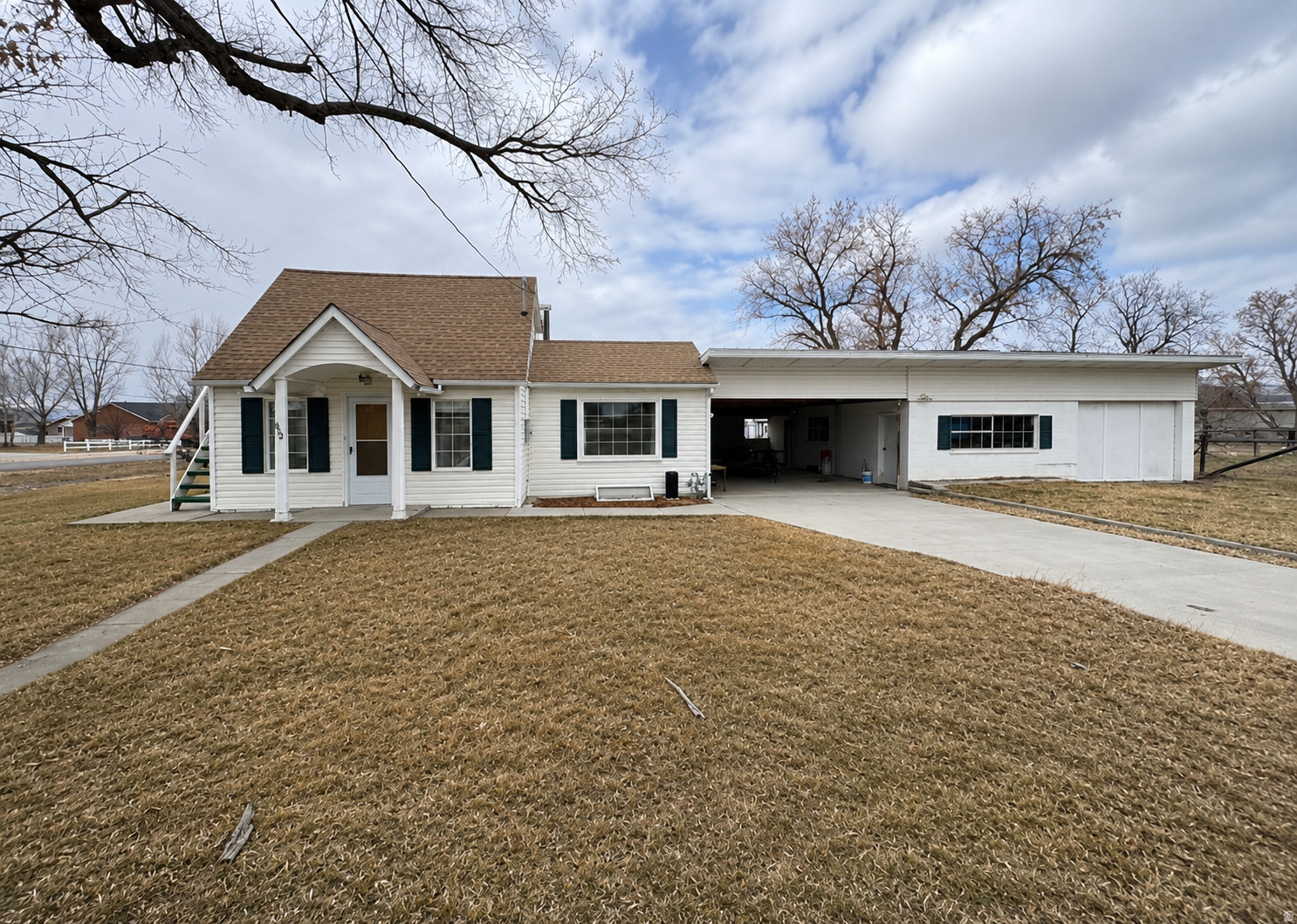 YOUNG PROPERTY - Residential