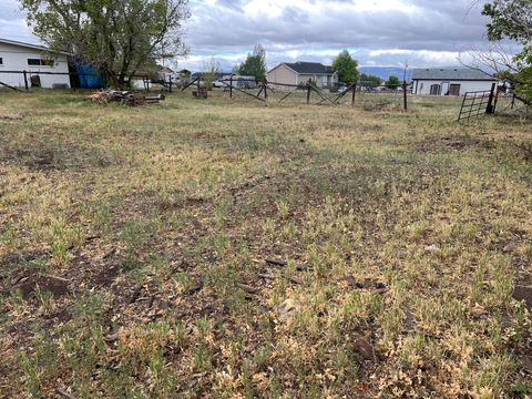 Tiny photo for 692 S 300 W, Mt Pleasant, UT 84647 (MLS # 2158830)