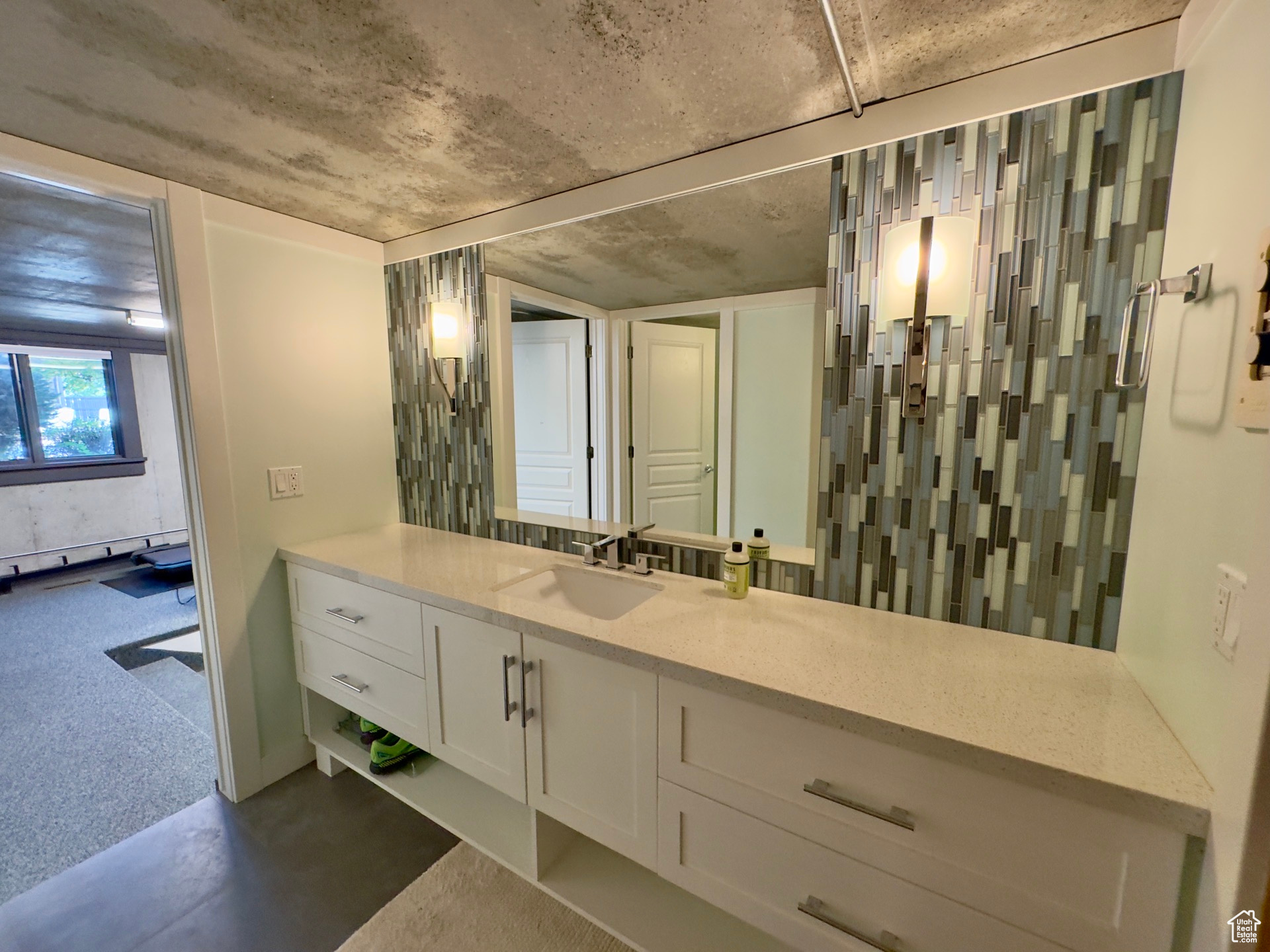 CHUGG FARR WEST FARMS - Residential