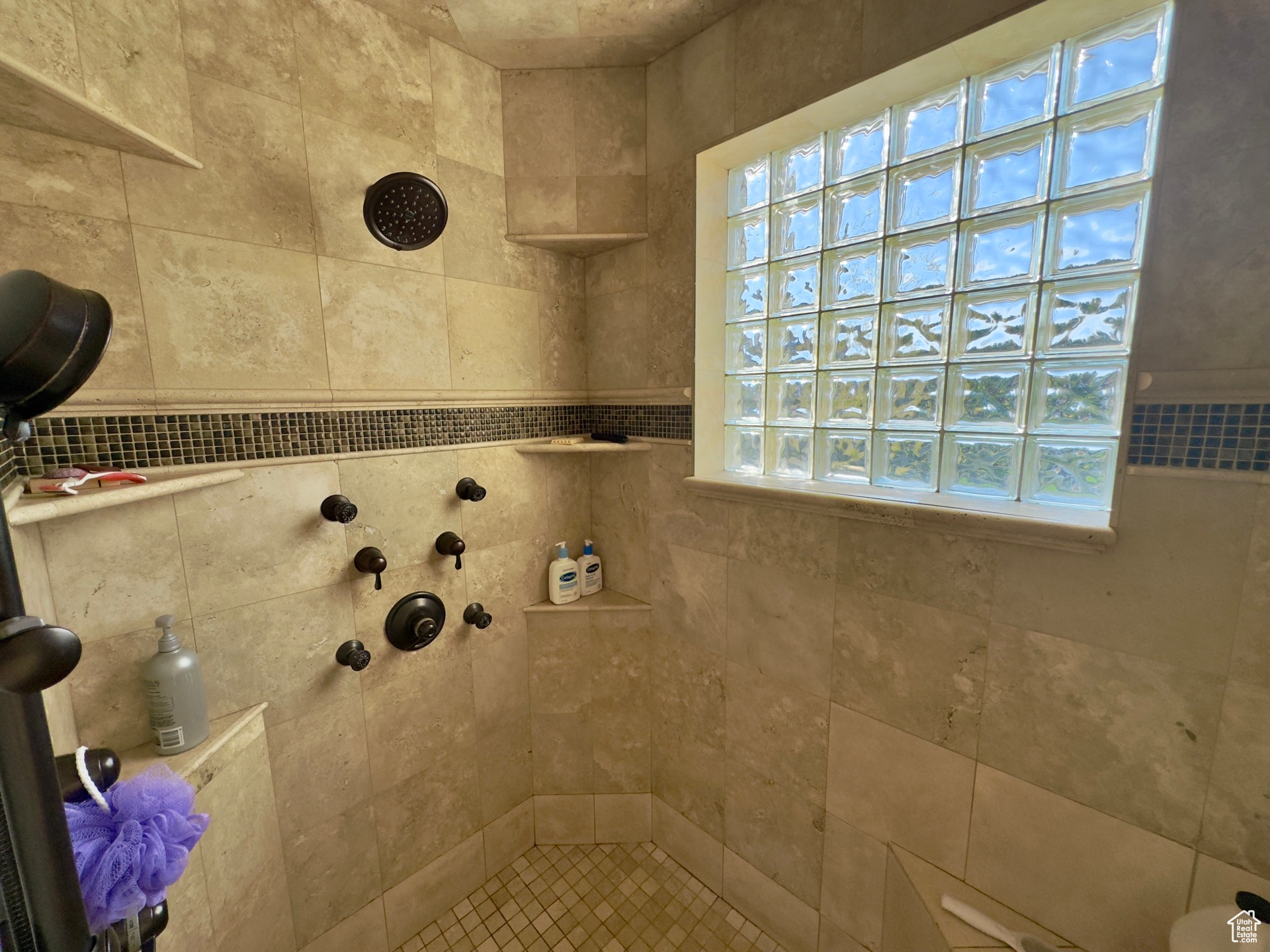 CHUGG FARR WEST FARMS - Residential