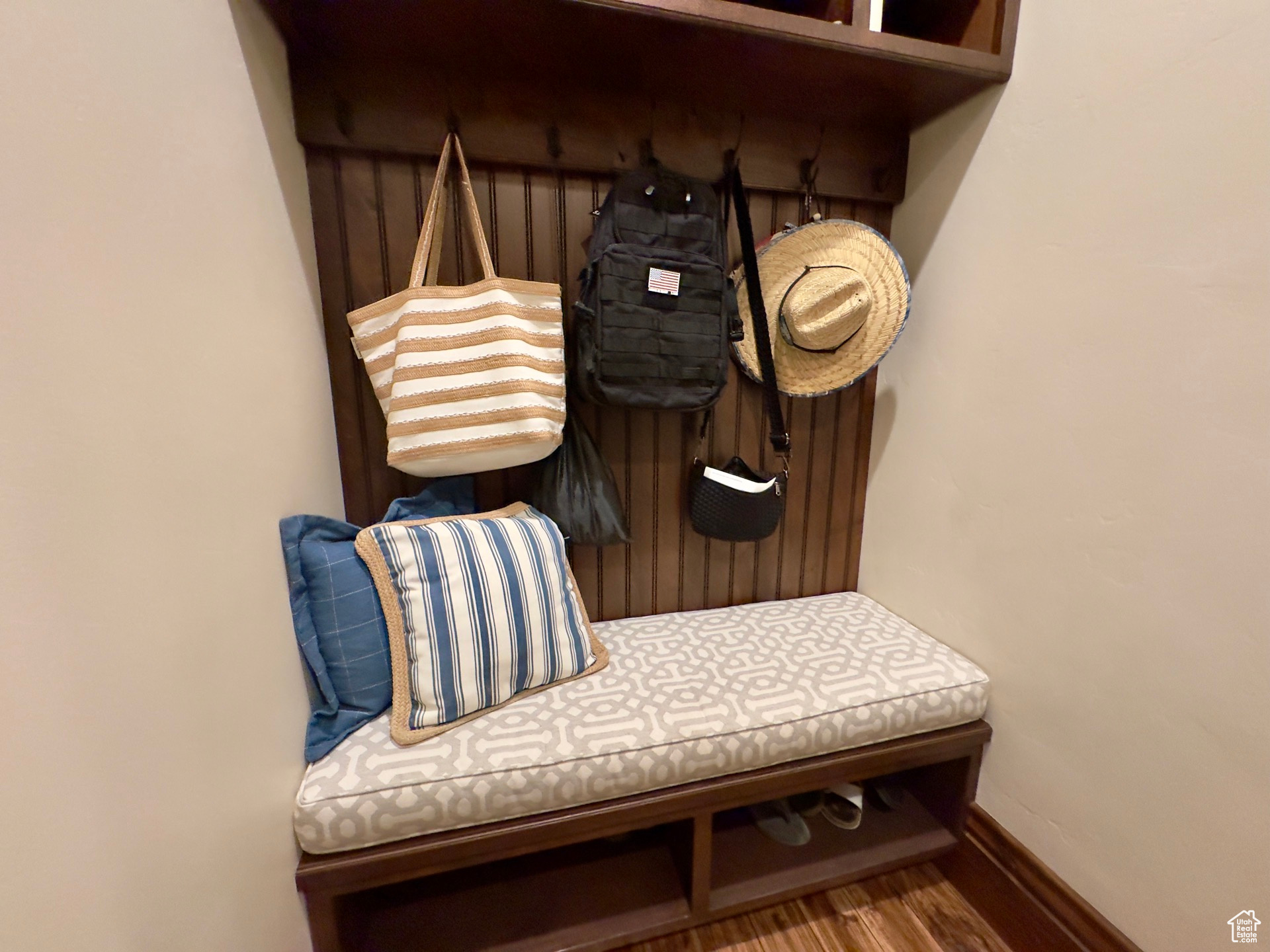 CHUGG FARR WEST FARMS - Residential