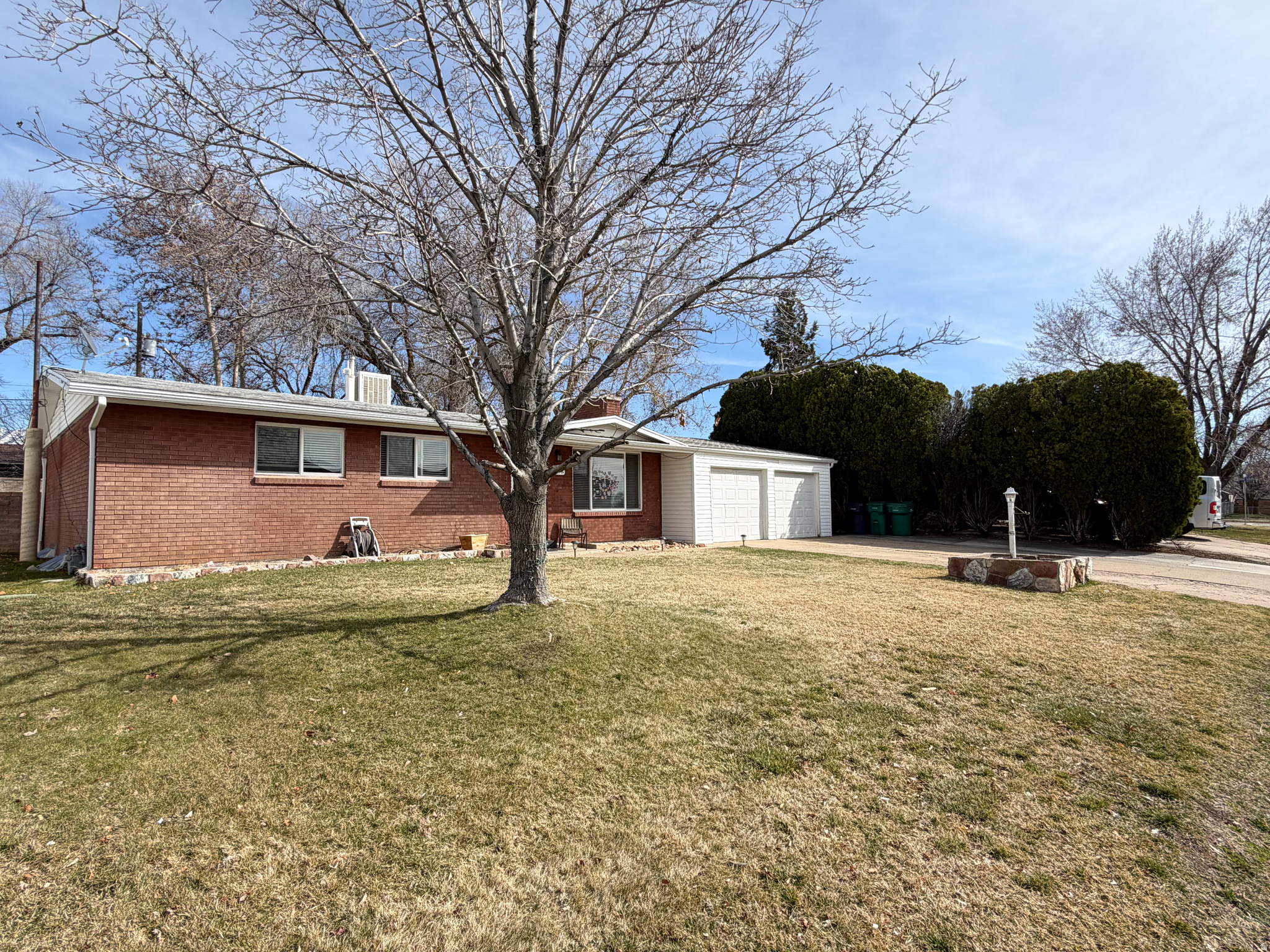 MUNICIPAL ACRES - Residential Income