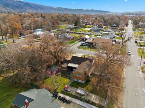 Tiny photo for 290 W 100 N, Kaysville, UT 84037 (MLS # 2126757)