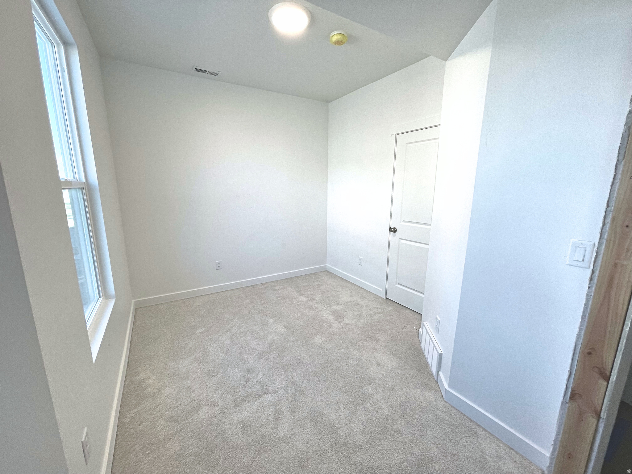 BEACON POINTE - Residential