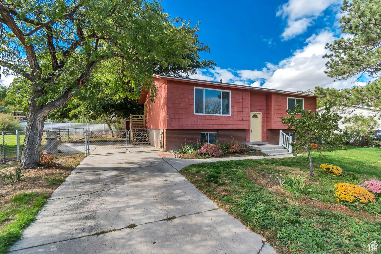 BELL ESTATES - Residential