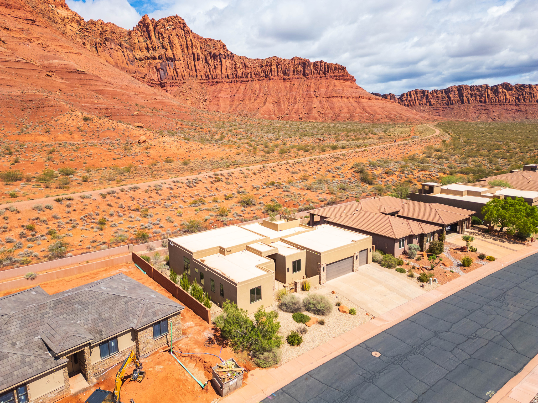 RED MOUNTAIN ESTATES - Residential