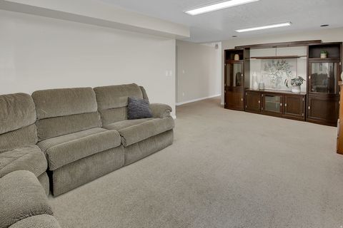 Tiny photo for 1316 S 150 E, Kaysville, UT 84037 (MLS # 2148092)