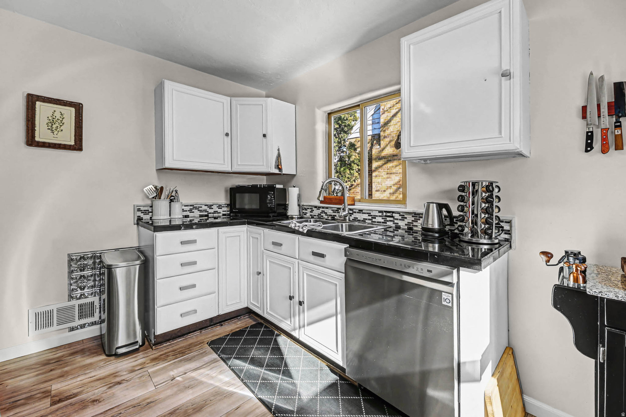 DENVER PLACE ADDITIO - Residential