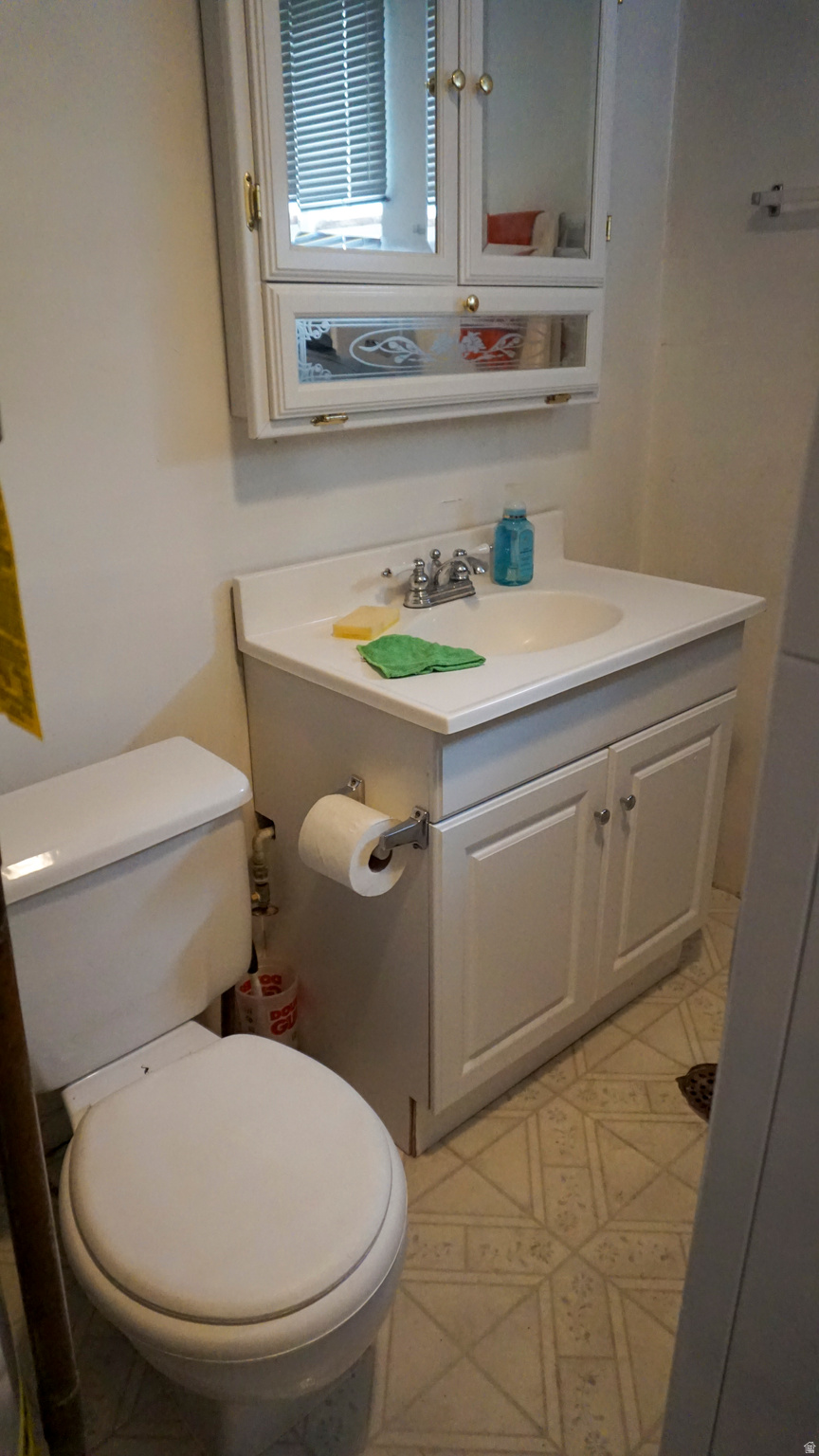 KIMBERLY CREST - Residential