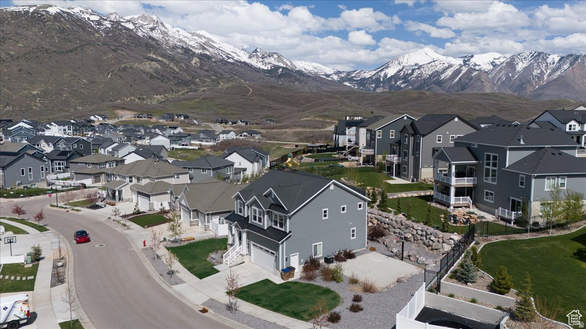 HIDDON CANYON ESTATE - Residential