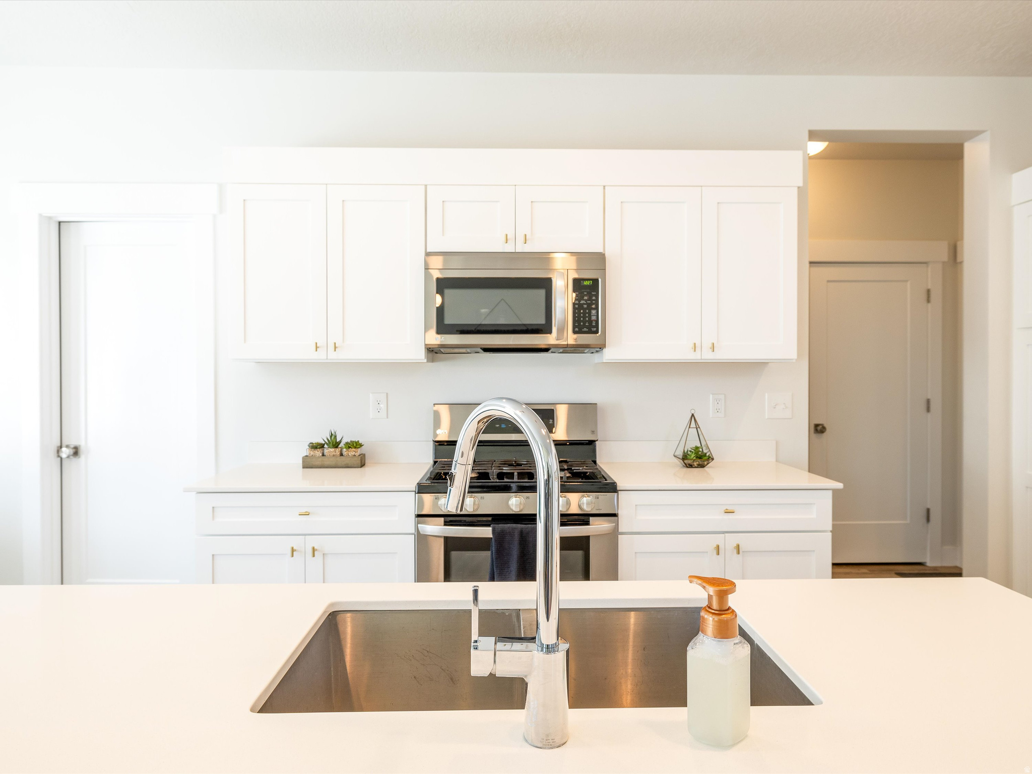 HIDDON CANYON ESTATE - Residential