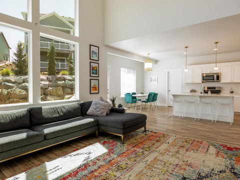 Tiny photo for 14833 S SPRINGTIME RD, Draper (UT Cnty), UT 84020 (MLS # 2134548)