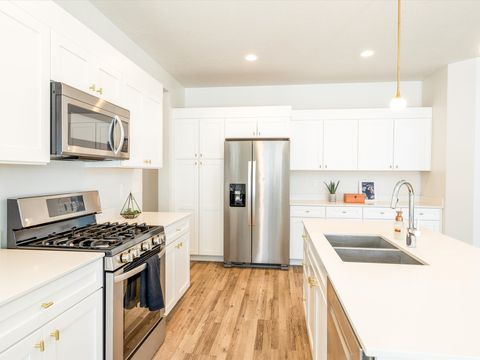 Tiny photo for 14833 S SPRINGTIME RD, Draper (UT Cnty), UT 84020 (MLS # 2134548)