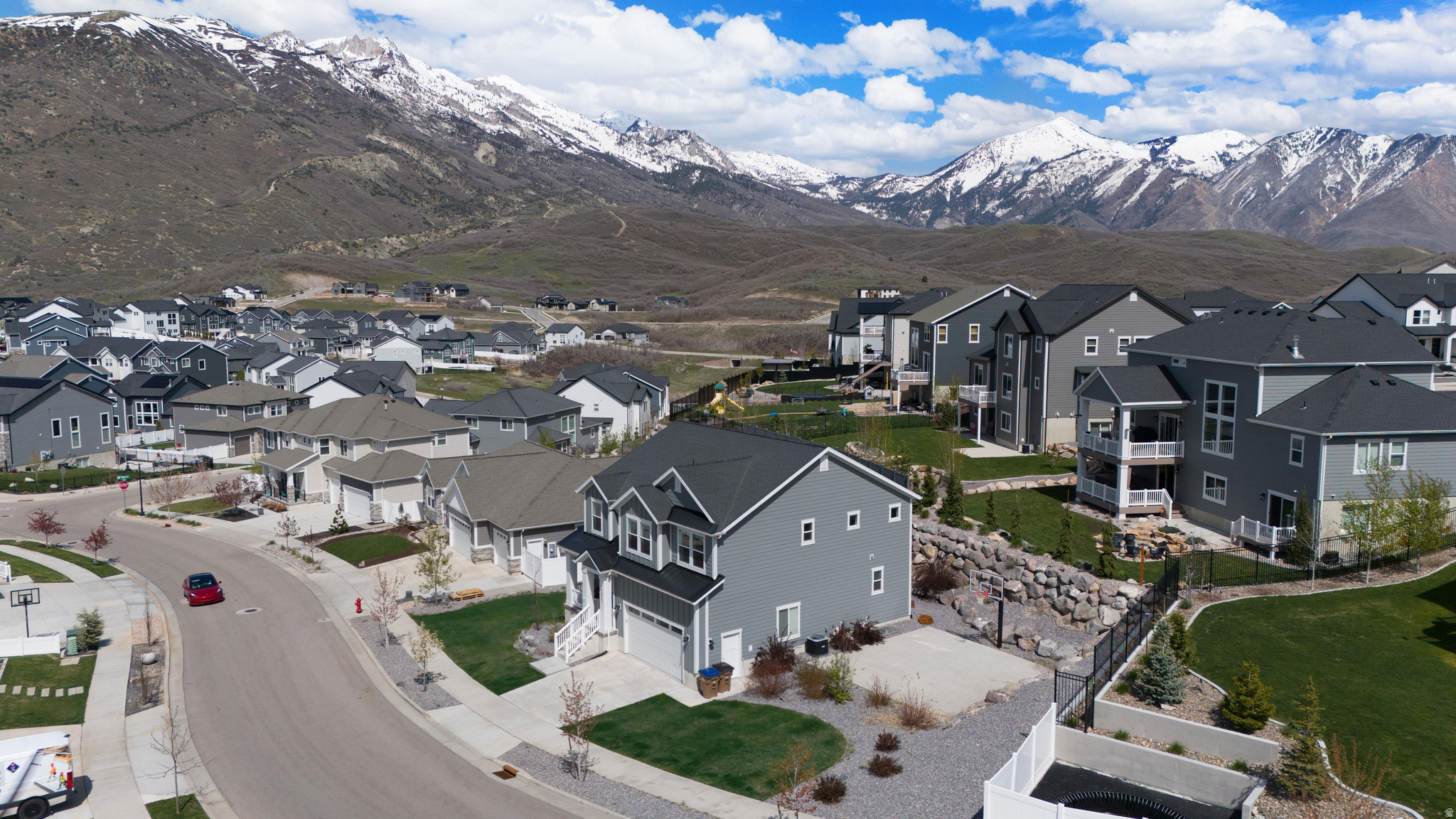 HIDDON CANYON ESTATE - Residential