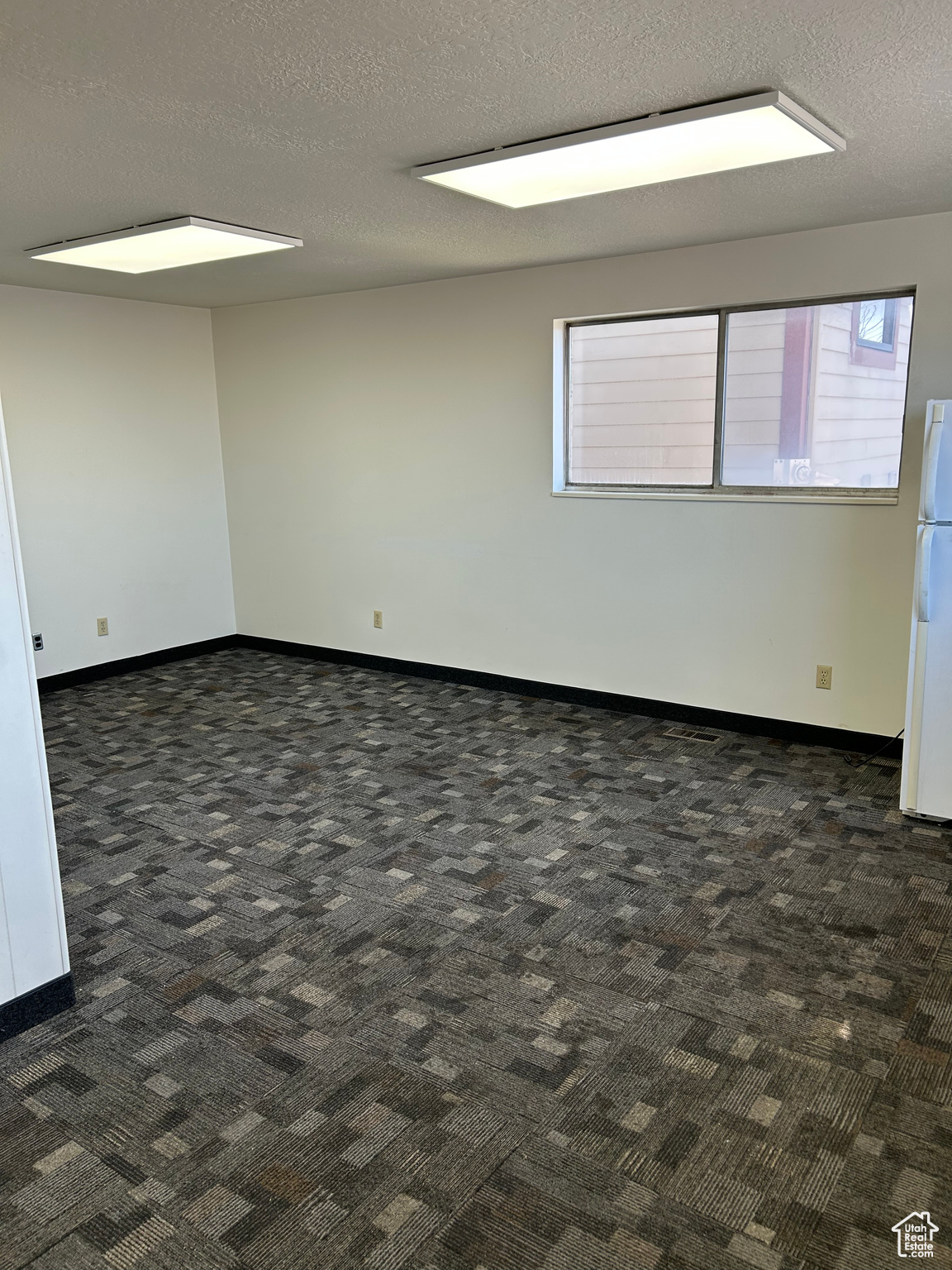 WEST TEMPLE - Commercial Sale