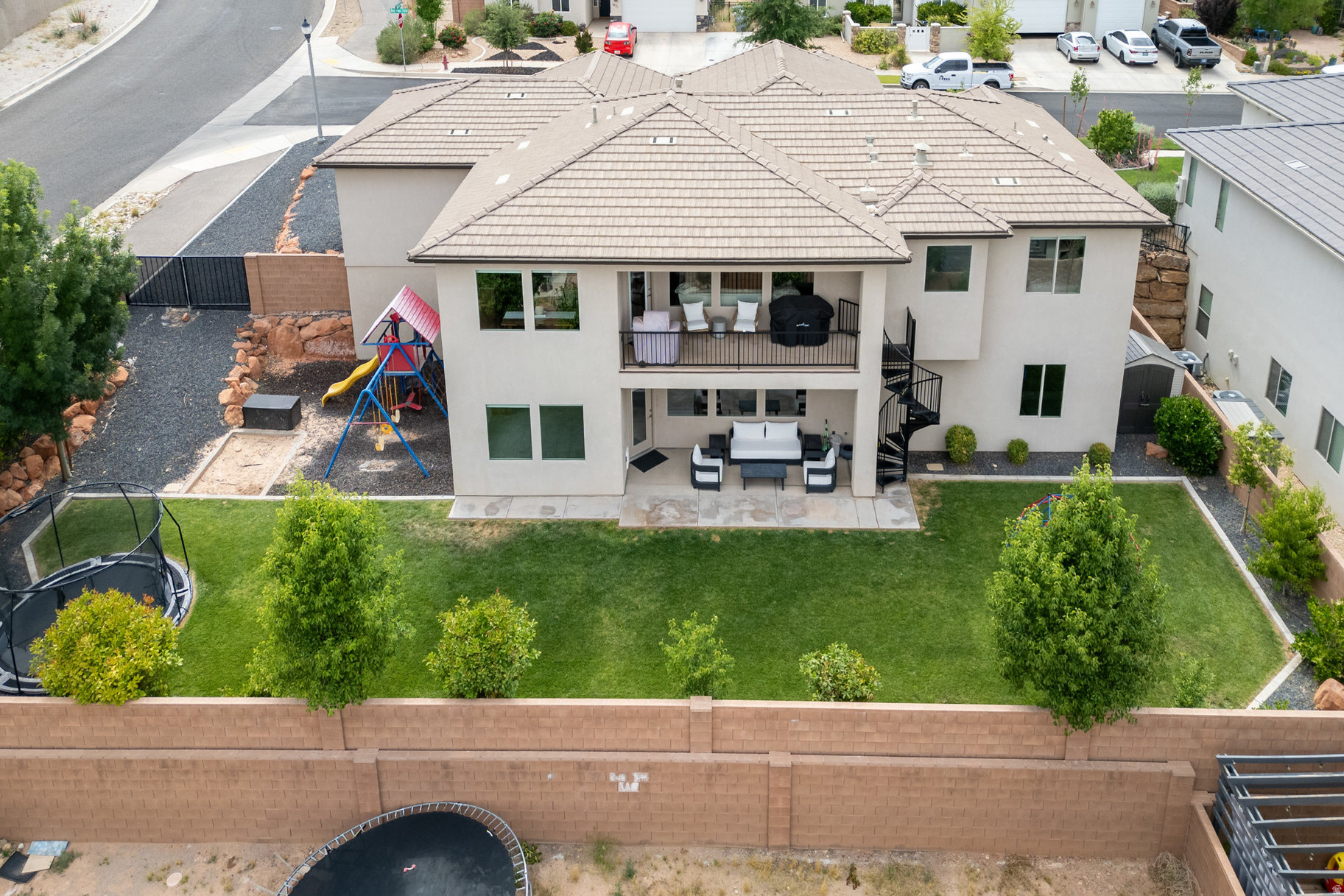 HILLS AT SANTA CLARA 1A - Residential