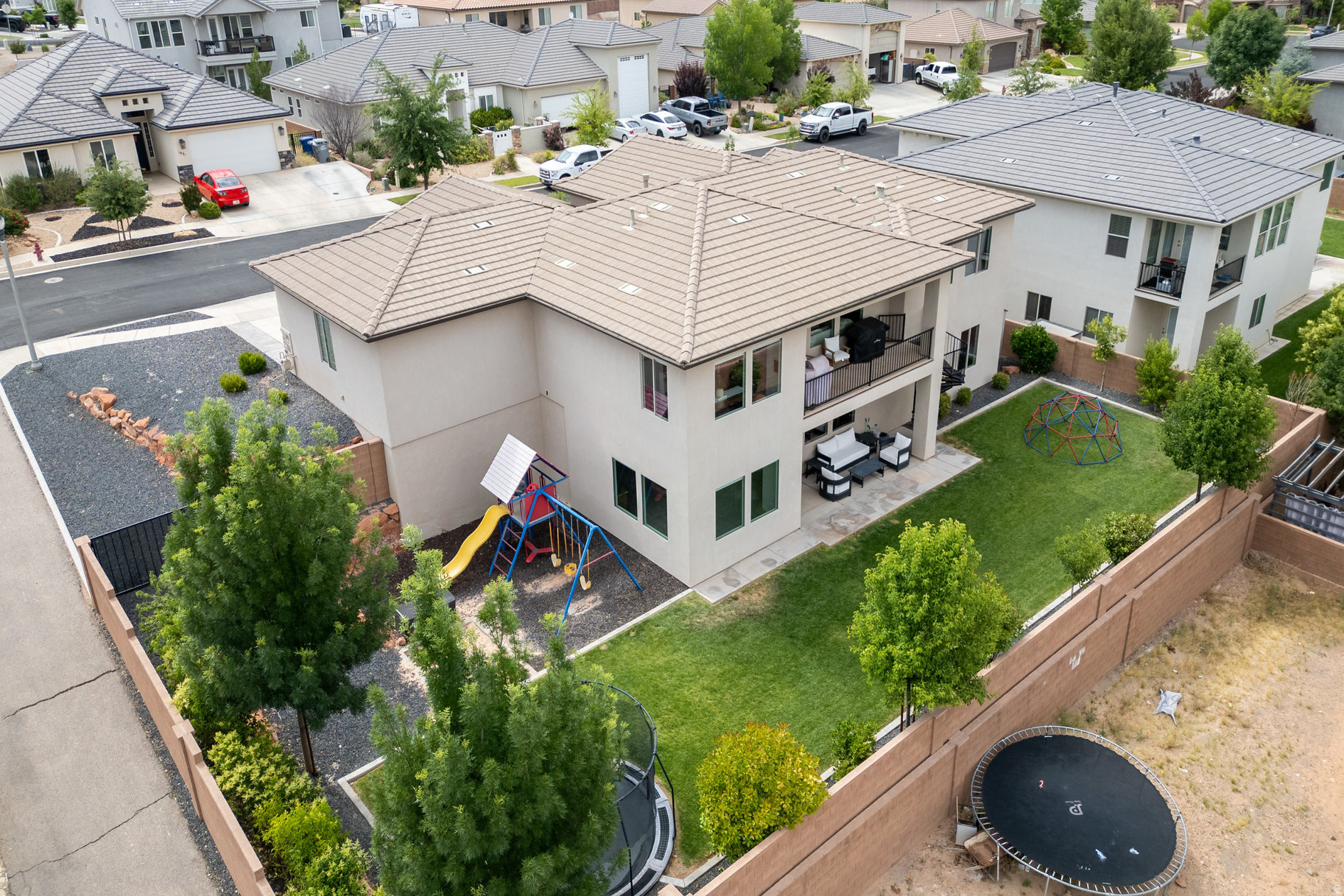 HILLS AT SANTA CLARA 1A - Residential