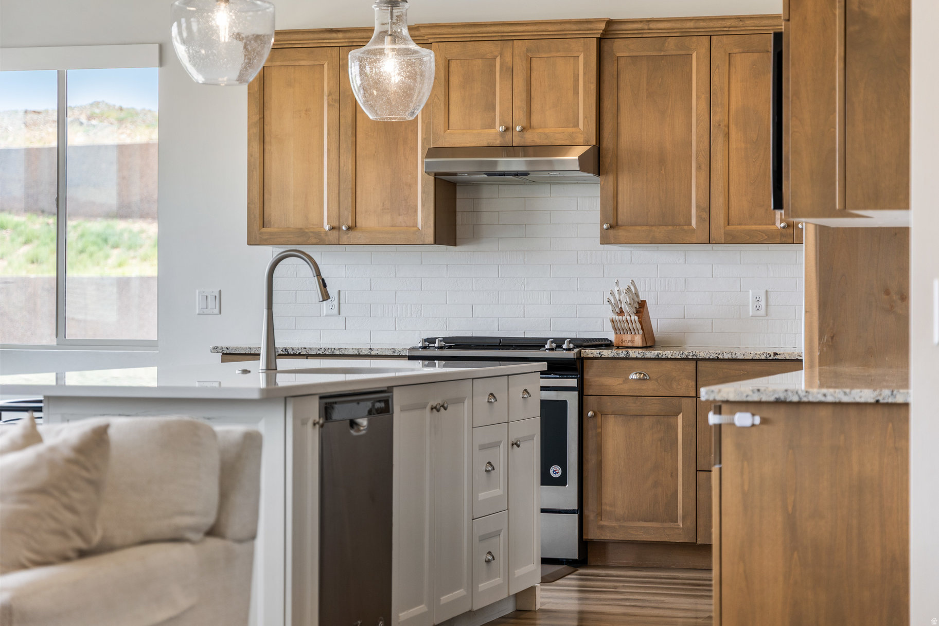 HILLS AT SANTA CLARA 1A - Residential