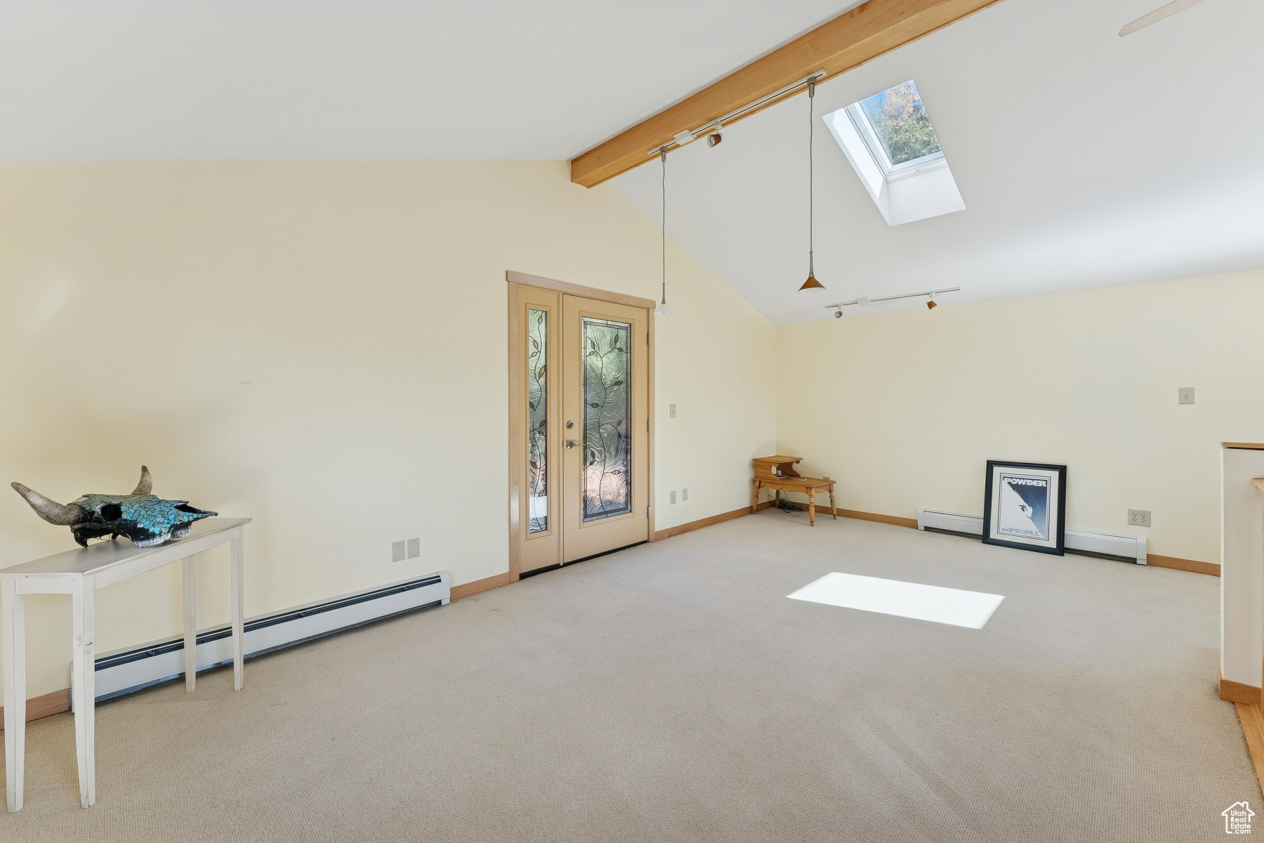 THE GROVES - Residential