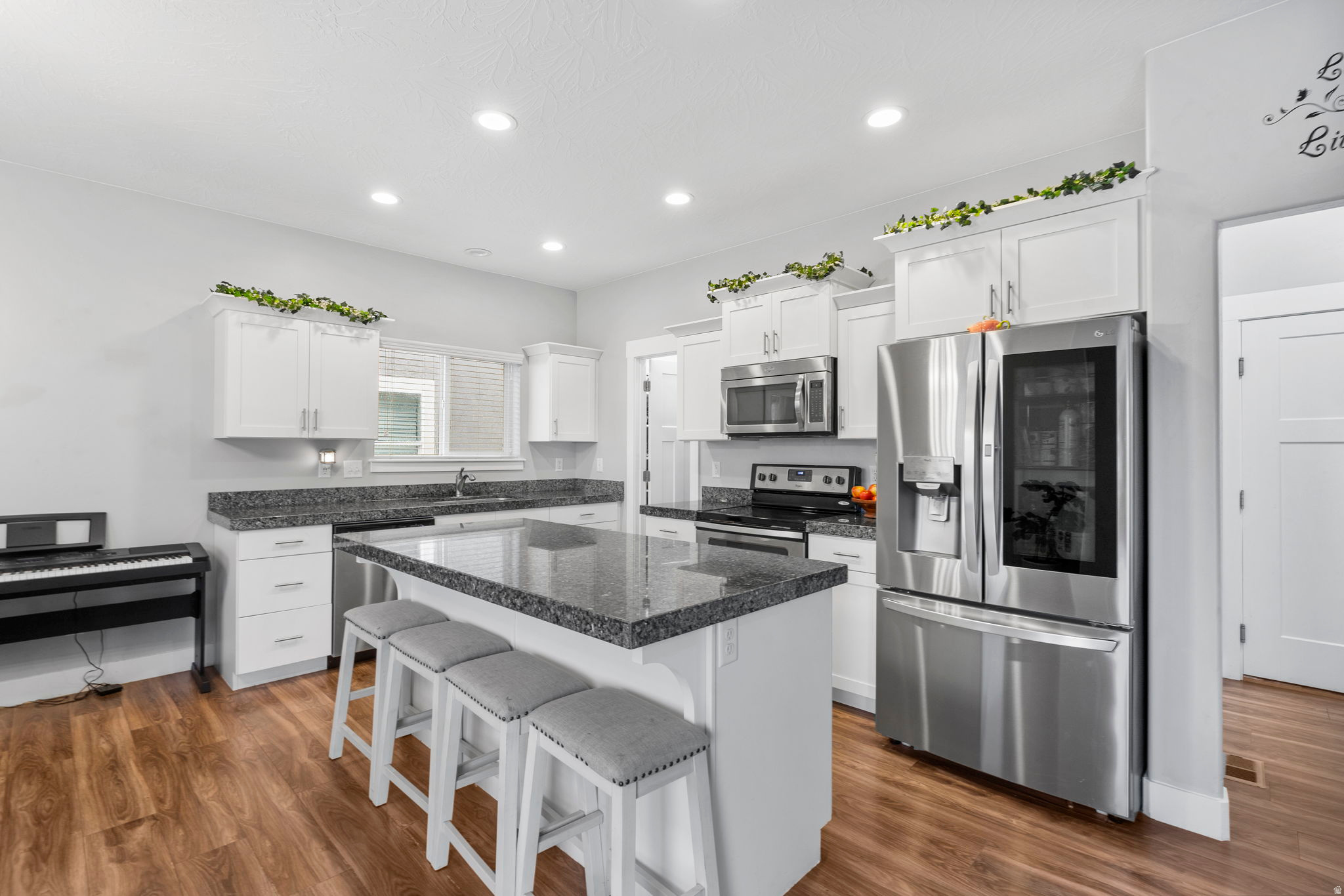 SILVERLAKE - Residential