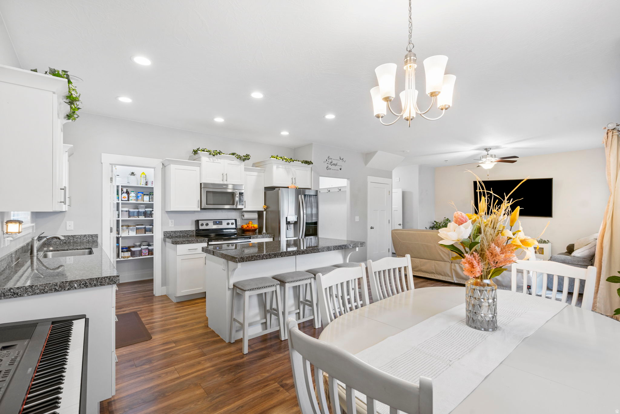 SILVERLAKE - Residential