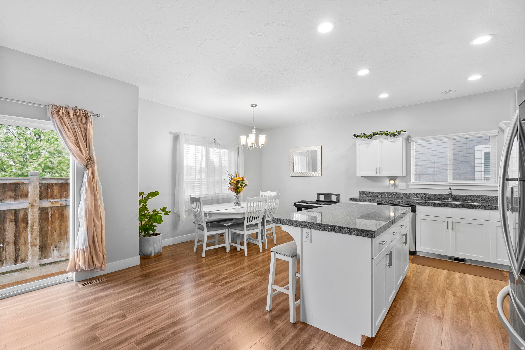 SILVERLAKE - Residential