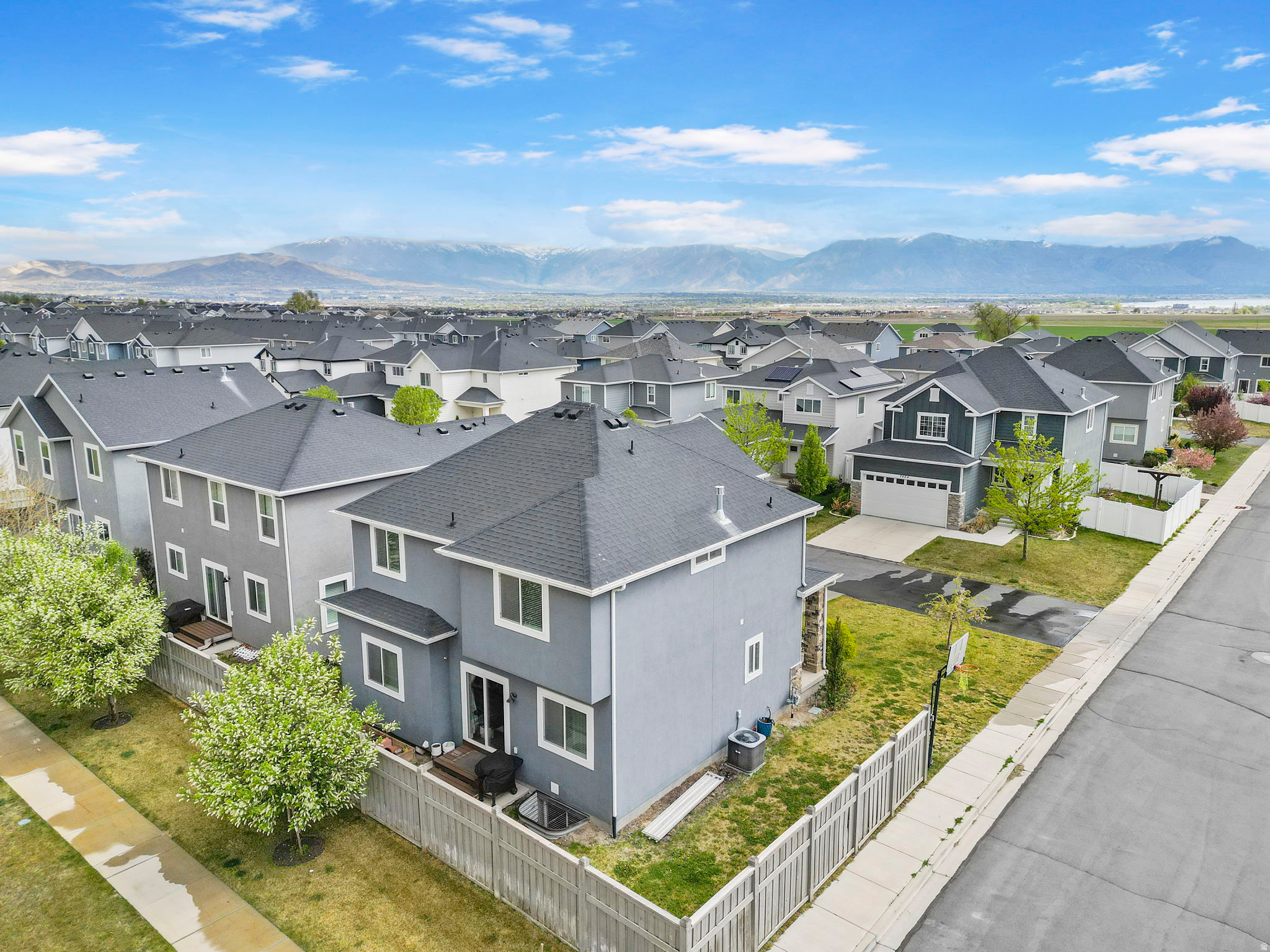 SILVERLAKE - Residential