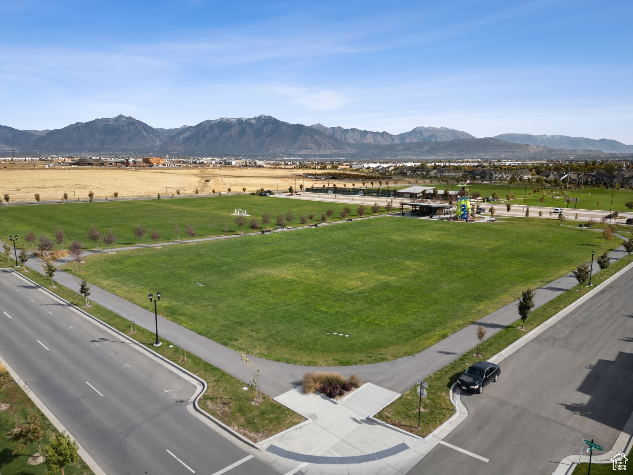 DAYBREAK VILLAGE 8 PLAT 9 - Residential