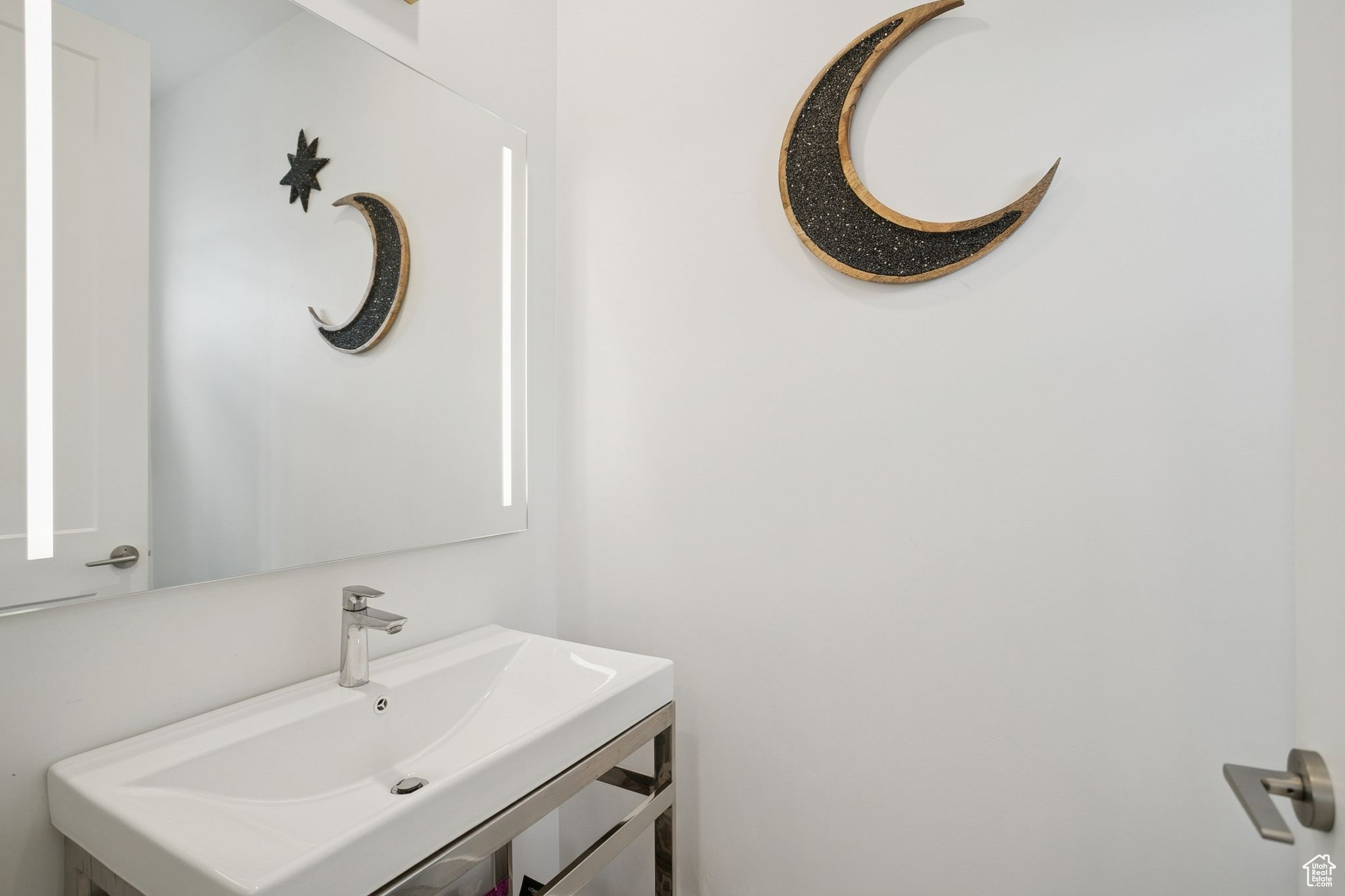 DAYBREAK VILLAGE 8 PLAT 9 - Residential