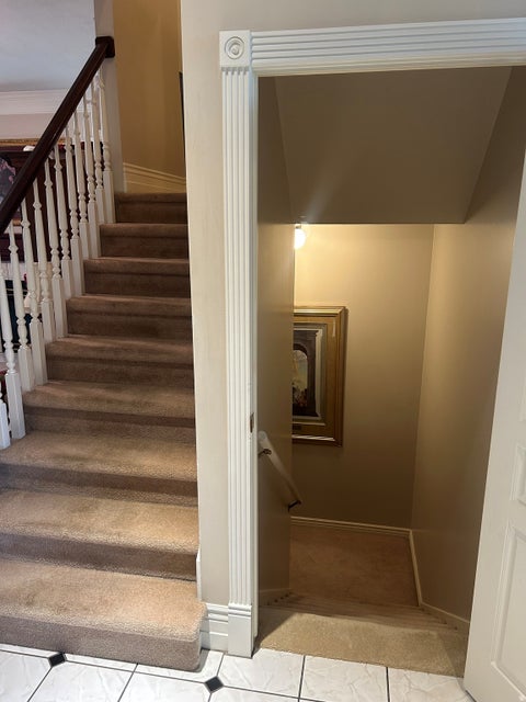 Tiny photo for 289 W BURTON LN S, Kaysville, UT 84037 (MLS # 2175652)