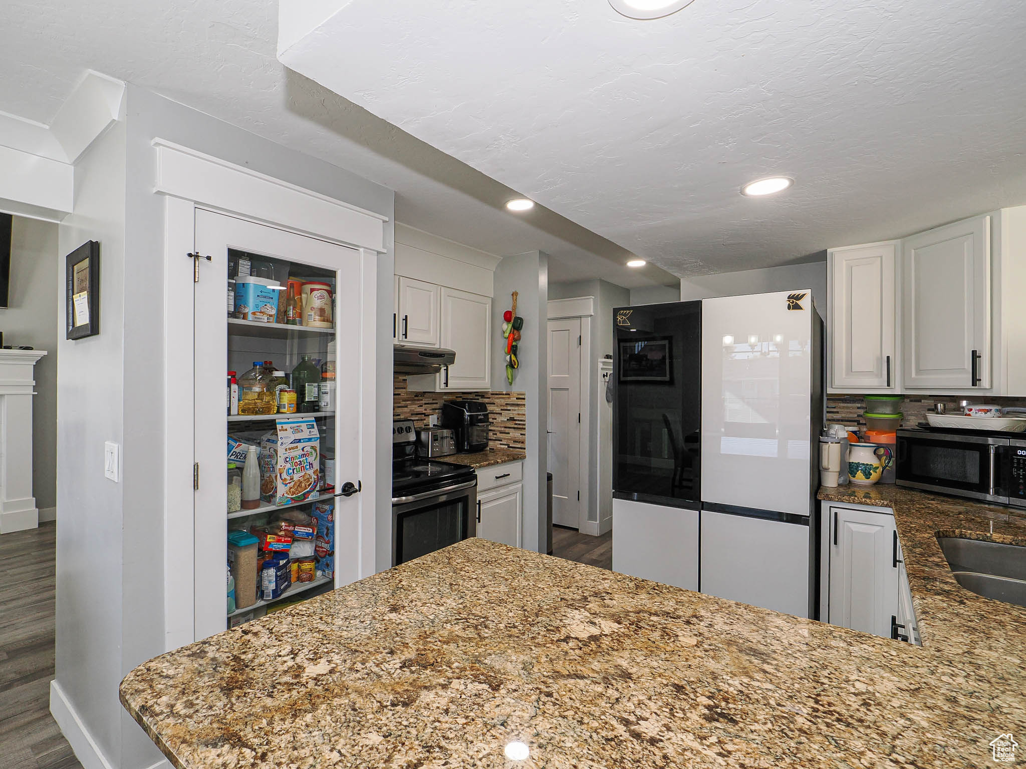 MEADOW GREEN FARMS - Residential
