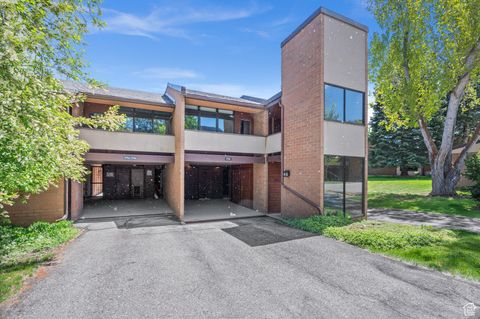 Tiny photo for 1792 CAPTAIN MOLLY DR #298, Park City, UT 84060 (MLS # 2103666)