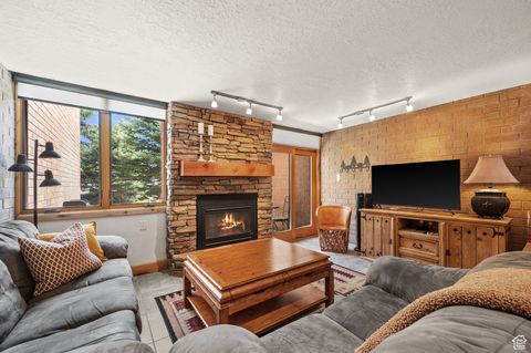 Tiny photo for 1792 CAPTAIN MOLLY DR #298, Park City, UT 84060 (MLS # 2103666)