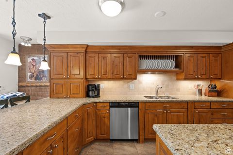 Tiny photo for 1792 CAPTAIN MOLLY DR #298, Park City, UT 84060 (MLS # 2103666)