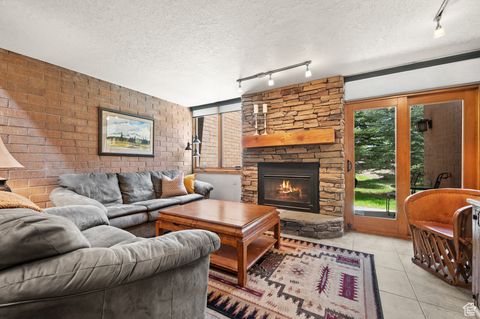 Tiny photo for 1792 CAPTAIN MOLLY DR #298, Park City, UT 84060 (MLS # 2103666)