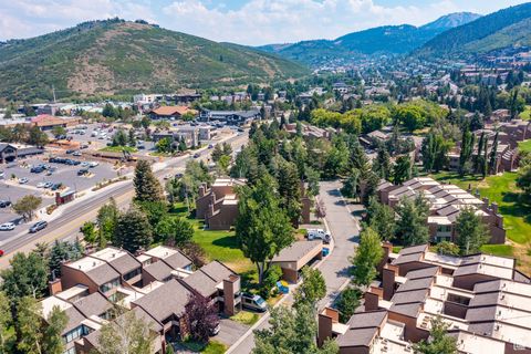 Tiny photo for 1792 CAPTAIN MOLLY DR #298, Park City, UT 84060 (MLS # 2103666)