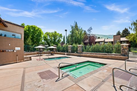 Tiny photo for 1792 CAPTAIN MOLLY DR #298, Park City, UT 84060 (MLS # 2103666)