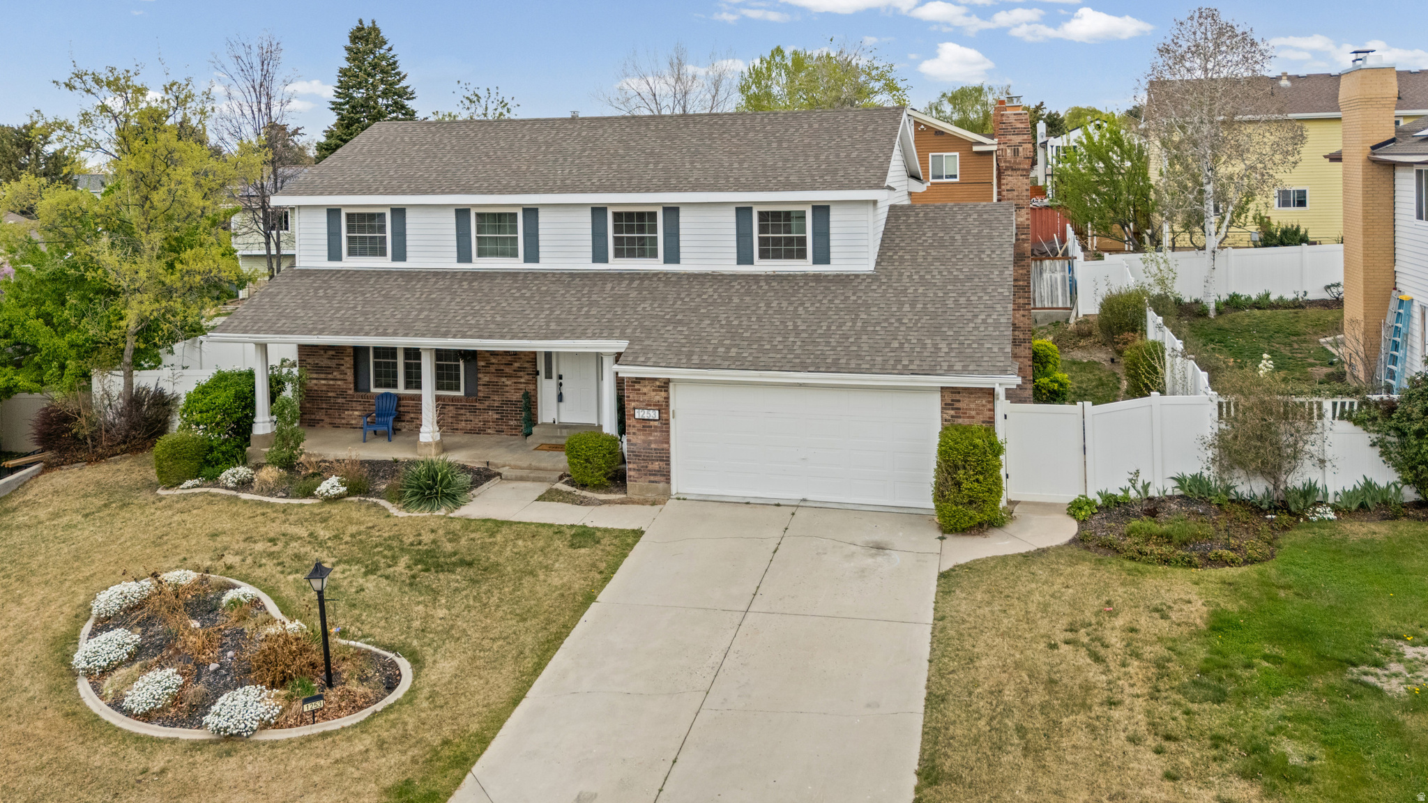 EASTRIDGE #4 - Residential