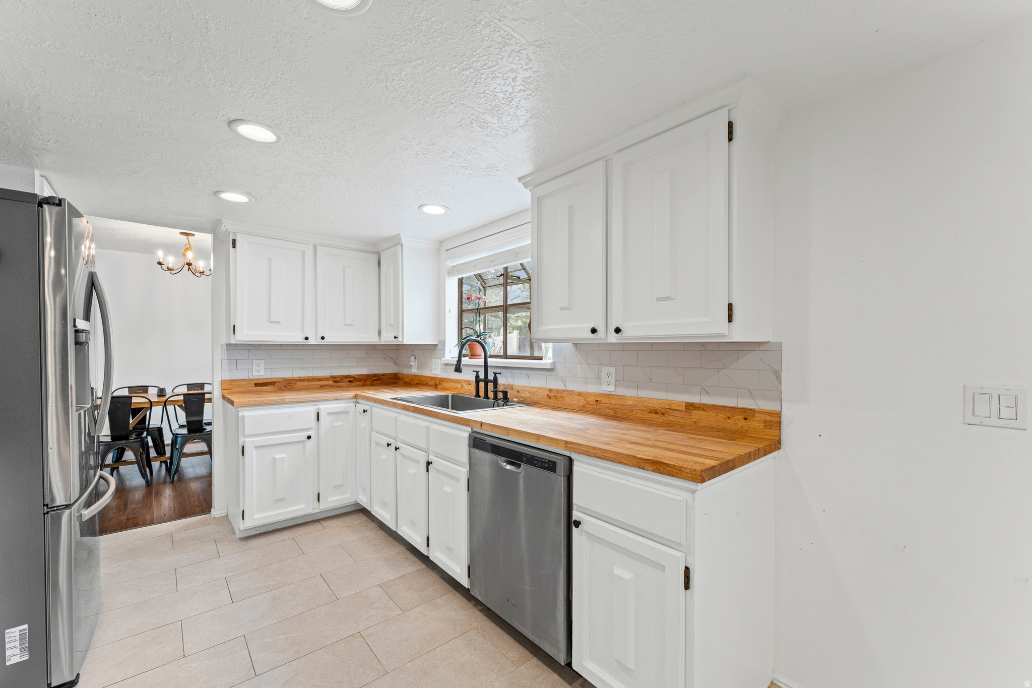 EASTRIDGE #4 - Residential