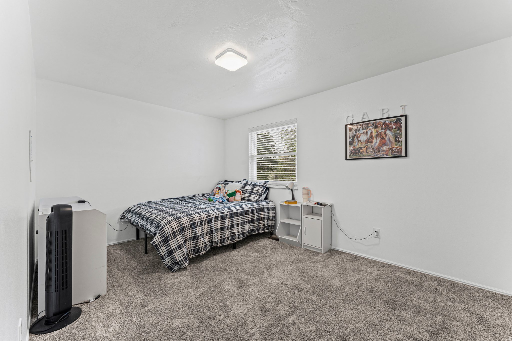 EASTRIDGE #4 - Residential