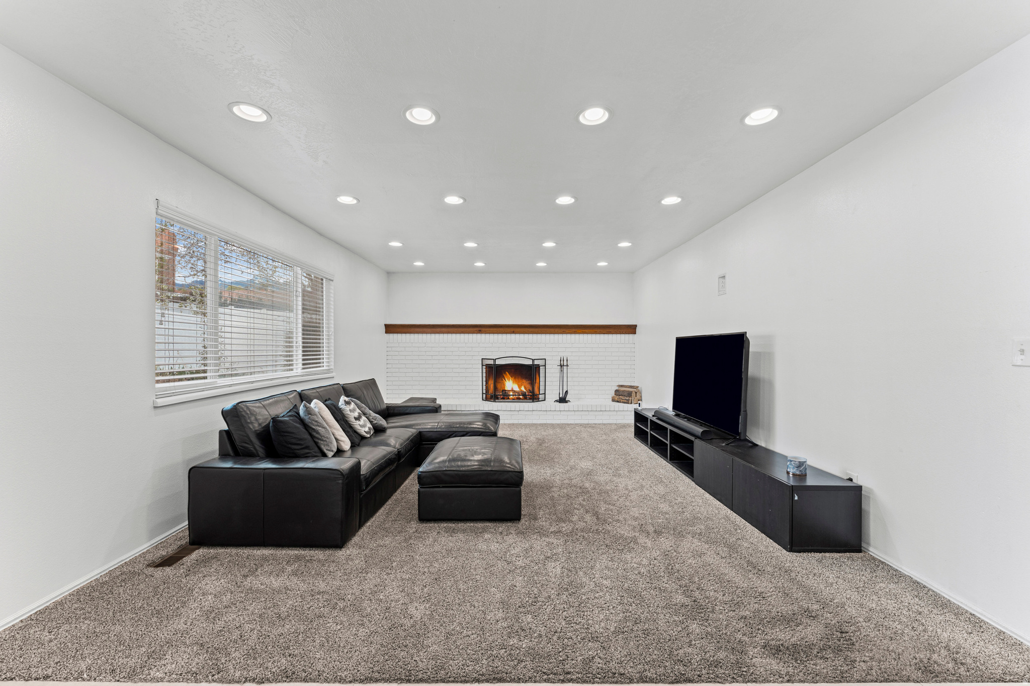 EASTRIDGE #4 - Residential