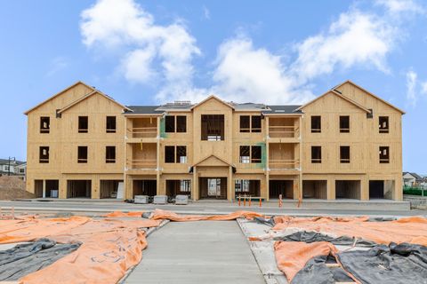 Photo of 6668 W TWIN ROCKS LN #B202, Herriman, UT 84096 (MLS # 2133389)